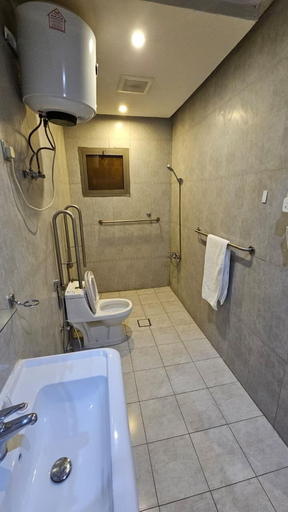 Bathroom 2, Abha lamar for serviced apartments, Riyadh