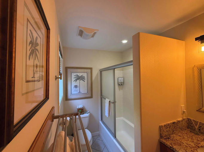 Bathroom 2, Maui Beach House, Maui
