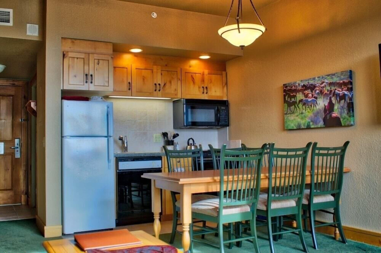 Private kitchen 2, The Steamboat Grand, Routt