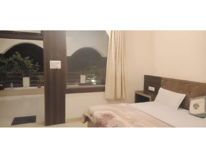 Room 3, Mridul Homestay Orchha, Tikamgarh
