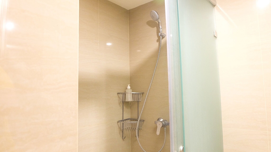 Bathroom 5, Galeri Ciumbuleuit Apartment at Bandung, Bandung