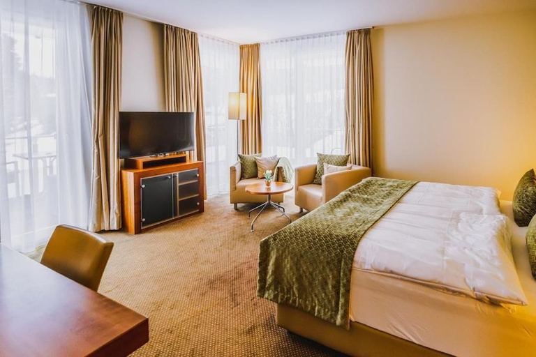 Bedroom 3, Seehotel Süd, Villach Land
