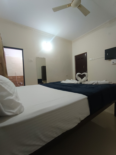 Room 5, Crystal Resorts, Dharwad