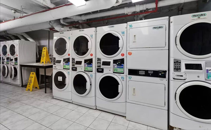 Room 4, 73-518 Newly Reno Studio UWS Doorman Gym Laundry, New York