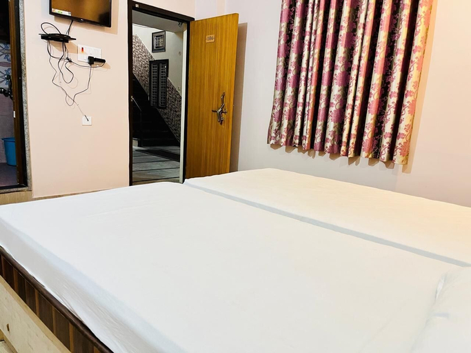 Room 4, HOTEL KRISHNA GORAKHPUR, Gorakhpur
