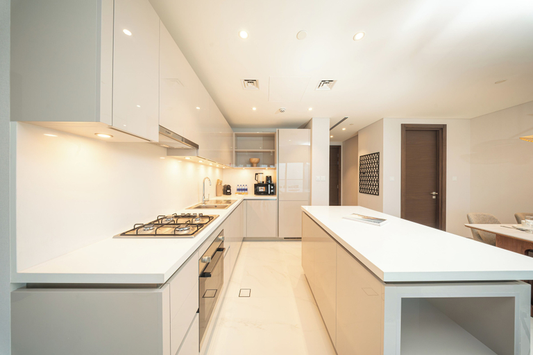 Private kitchen 4, PVH - Stunning 2BR - Creek Vistas Grande, Dubai