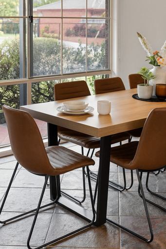 In-room dining 5, Family Oasis near Watergardens Parking, Brimbank - Keilor