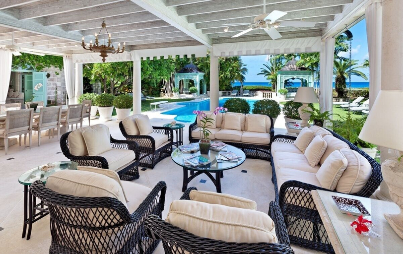 Outdoor dining 2, Leamington Estate 4 Bedroom Villa