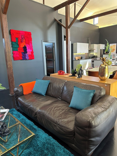 Living area 3, Palm Springs retreat Hunter Valley, Cessnock