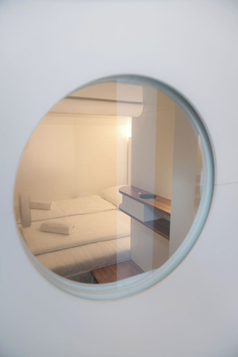 Hallway 3, Grand Pods, Wien