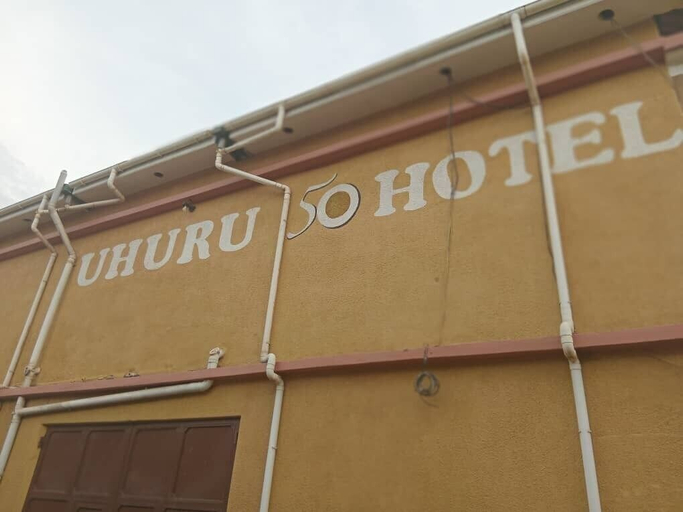 Exterior 2, IHURU 50 HOTEL AND GARDENS, Busongora