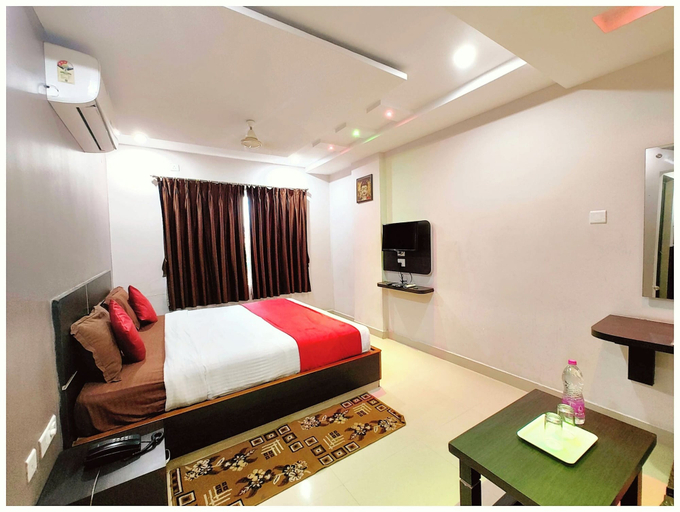 Room 2, Hotel Subudhi's inn, Puri