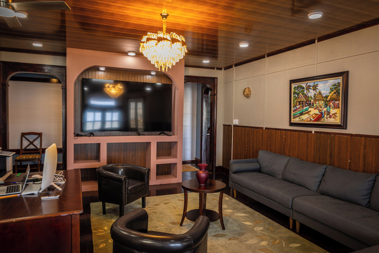 Lobby 2, The Ambassador's Terrace