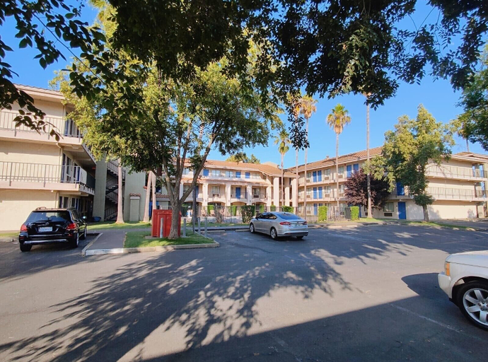 Exterior 4, Rodeway Inn & Suites Rancho Cordova - Folsom, Sacramento