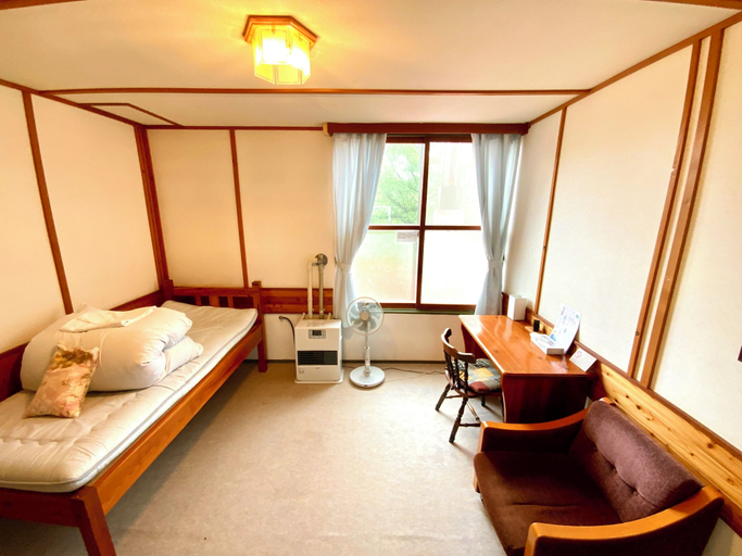 Others 4, Mashuko Youth Hostel, Teshikaga
