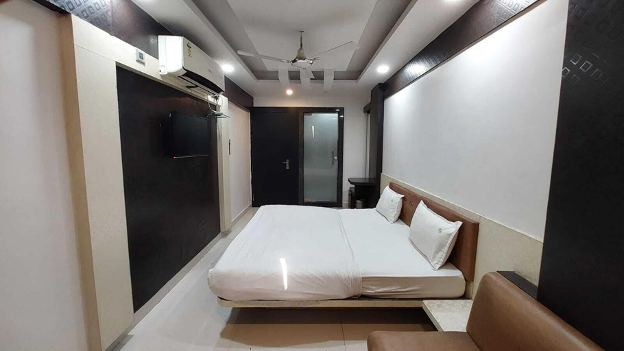 Room 2, Hotel Kishan Palace Bhopal, Bhopal