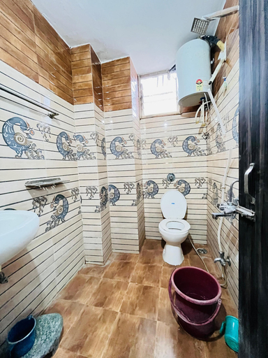 Bathroom 3, Hotel Shree Tekchand Palace, Ujjain