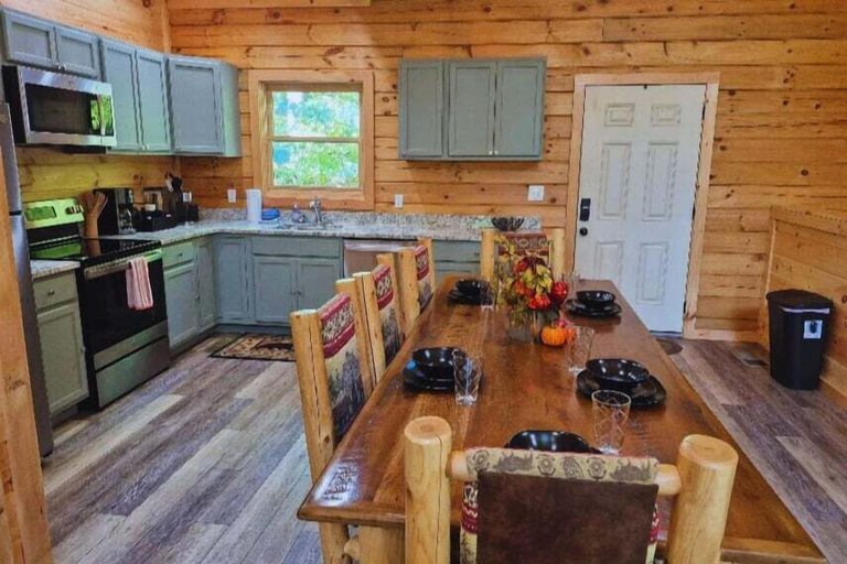 Dining 5, Misty Mountain View - 2 bedroom 2 Cabin, Sevier