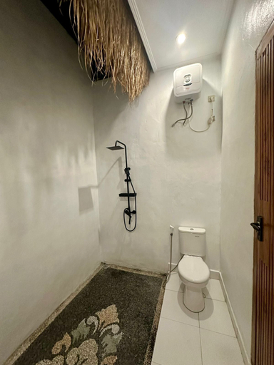 Bathroom 4, Casa Feliz Guest House, Bangli