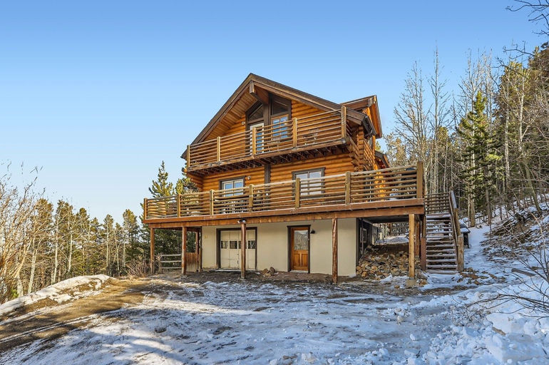 Exterior 4, Valley View Vistas 3 Bedroom Lodge, Boulder