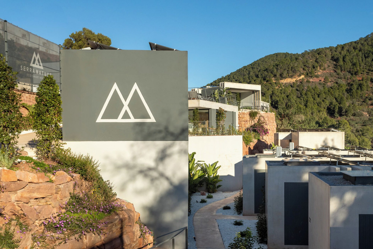 Front of property, Hotel Boutique Serra Nature, Valencia