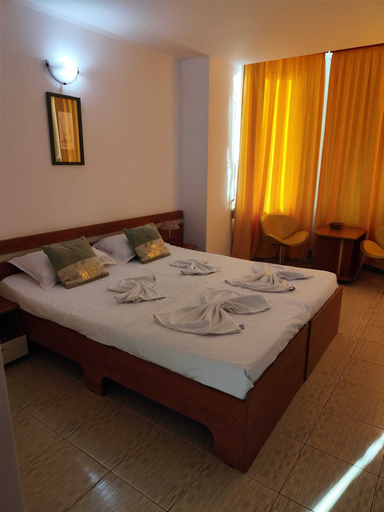 Room 2, Traian Residence Constanța, Constanta