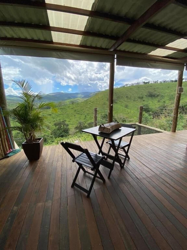 Living area 4, Decks Chalés, São Roque de Minas