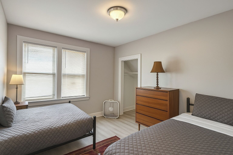 Floor plan 4, Detroit 4BR Home Bathtub & Pet Friendly Stay, Wayne