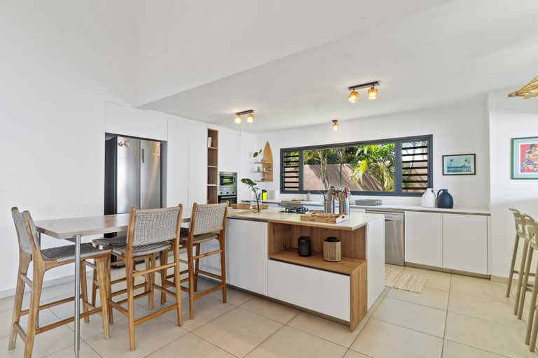 Private kitchen 4, Hinarani Villa