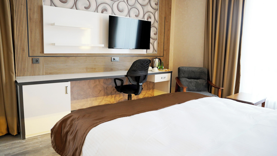 Room 5, Akgül Otel, Merkez