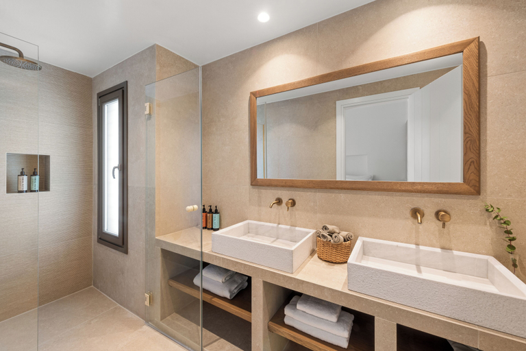 Bathroom 4, Mythic Villa, South Aegean