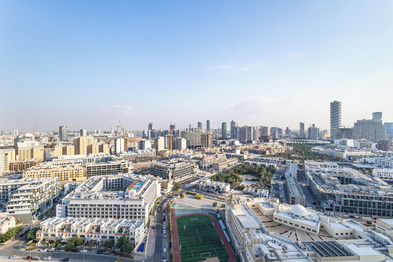 City view from property, Superhost Stylish 1BR in Bloom Tower, Dubai
