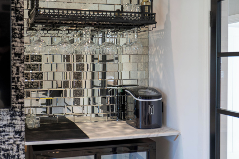 Interior 3, No.22 Shalloch House, South Ayrshire