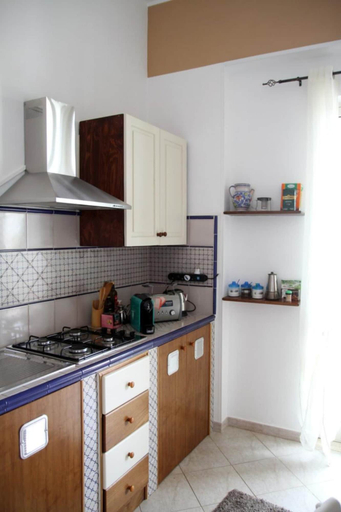 Room 4, Tenuta Piana 1: Direct Access to the sea, Messina