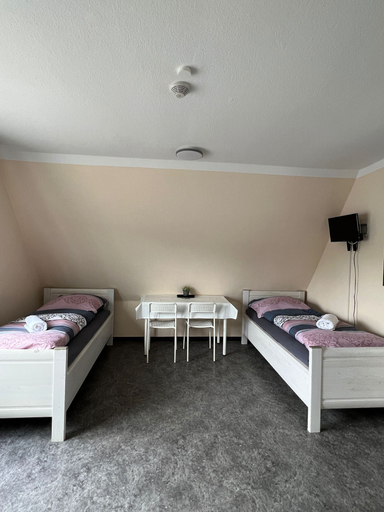 Others 5, Pension Highway Ferienwohnung Osnabrück, Osnabrück