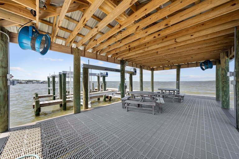 Outdoor dining 4, Bayview 59, Baldwin