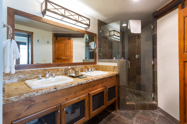 Bathroom 3, Silver Baron Lodge 2 Condo Bedroom with Spa by Deer Valley Resort, Summit