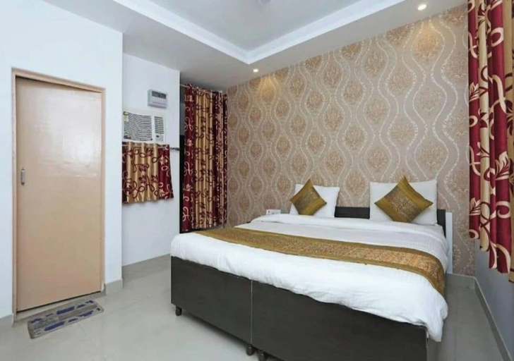 Room 3, Hotel Aryan Residency Near Delhi Airport, Delhi