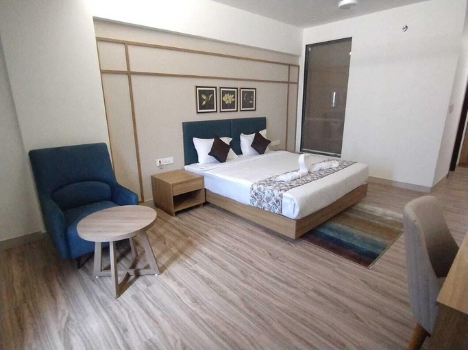 Room 2, Hotel Swastik inn By Nexottel, Devbhumi Dwarka