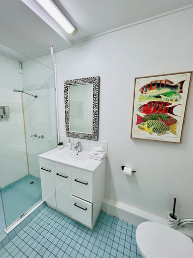 Bathroom, City Unit 6 Walk to Esplanade, Cairns