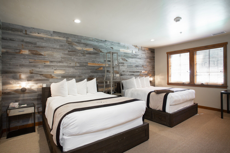 Room 5, Silver Baron Lodge Hotel Room by Deer Valley Resort, Summit