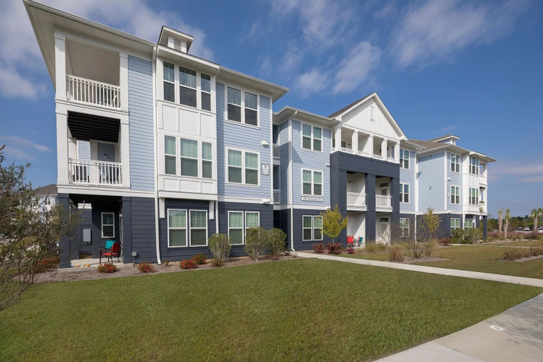 Exterior, Landing Apartments Charleston - Summerville, Berkeley