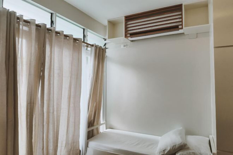 Room 2, Queensland Manor Condominium Deluxe Suite, Cebu City