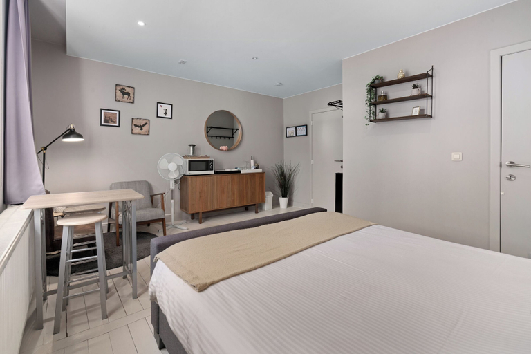 Room 4, Gentpoort City Suites, West-Vlaanderen