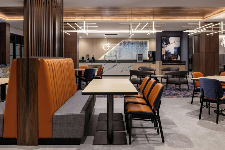 Food & Drinks 4, Fairfield by Marriott Inn & Suites Chilliwack, Fraser Valley