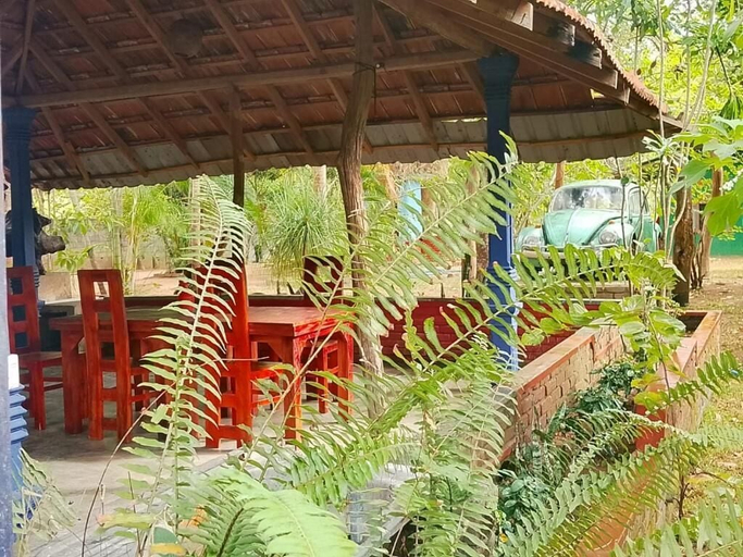 Living area 3, Nature Lodge Habarana, Hingurakgoda
