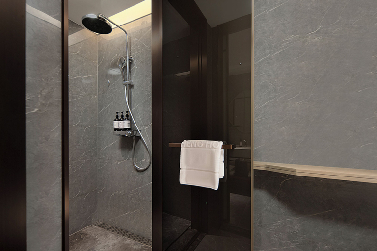 Bathroom 3, Yicheng Hotel, Hefei