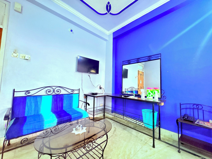 Room 2, Binapani Hotel & Restaurant Tarapith, Birbhum