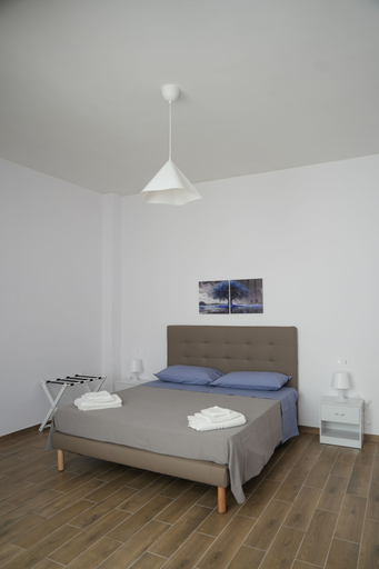 Room 3, BlueB&B, Salerno