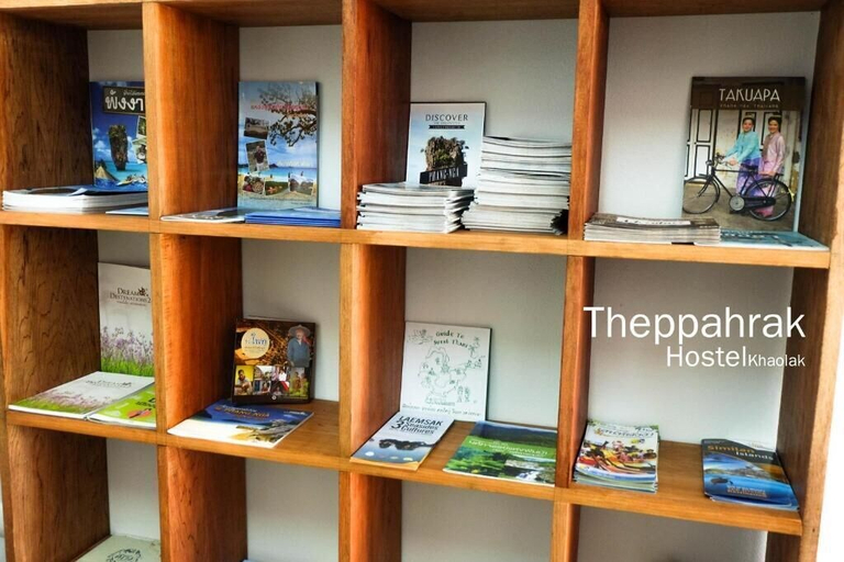 Food & Drinks, Theppahrak Hostel Khaolak, Takua Pa